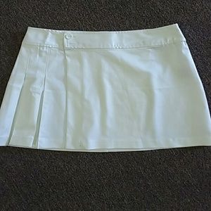 Ladies skirt